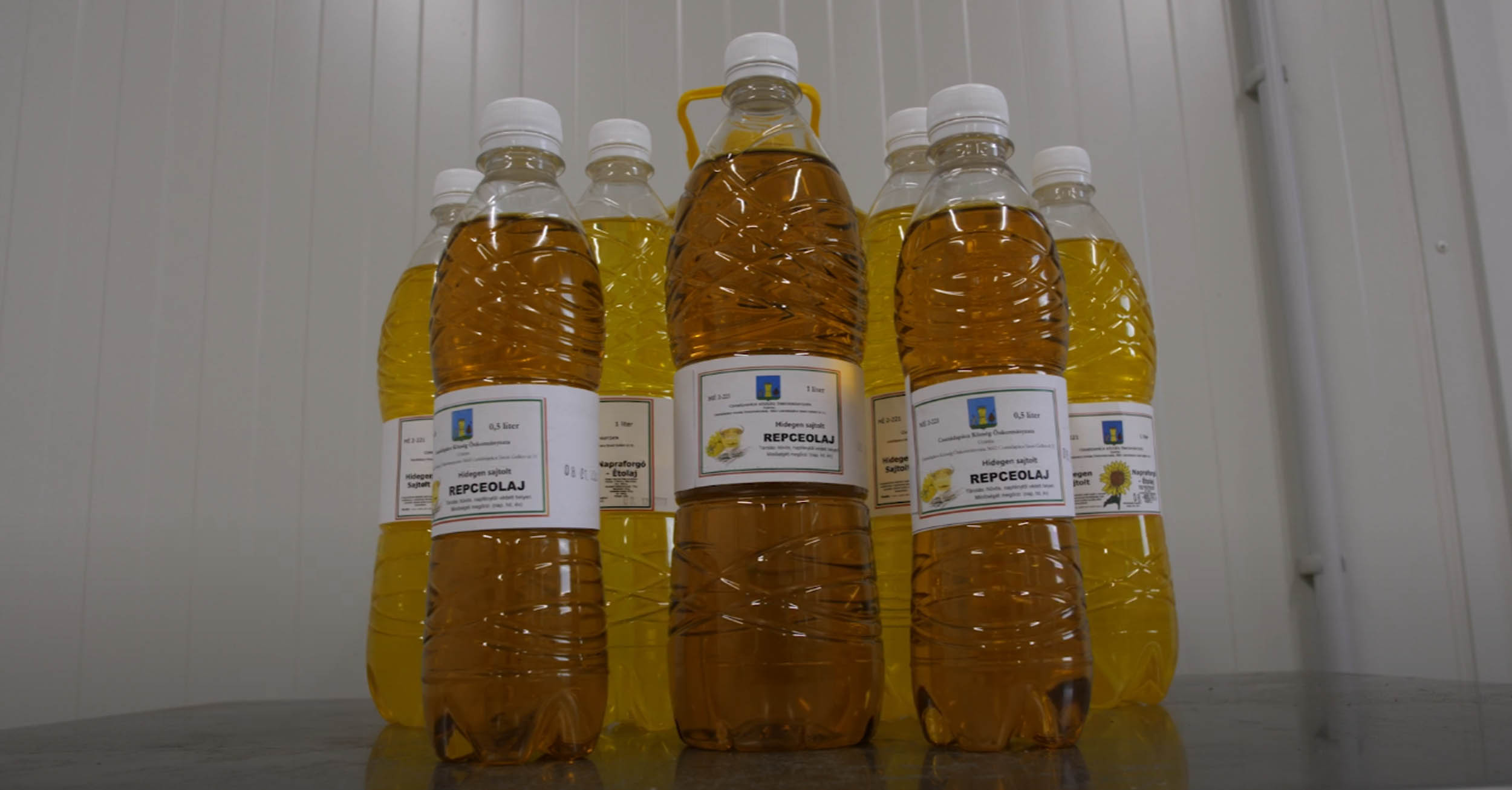 „Apáca aranya”, hidegen sajtolt napraforgó olaj – Csanádapáca