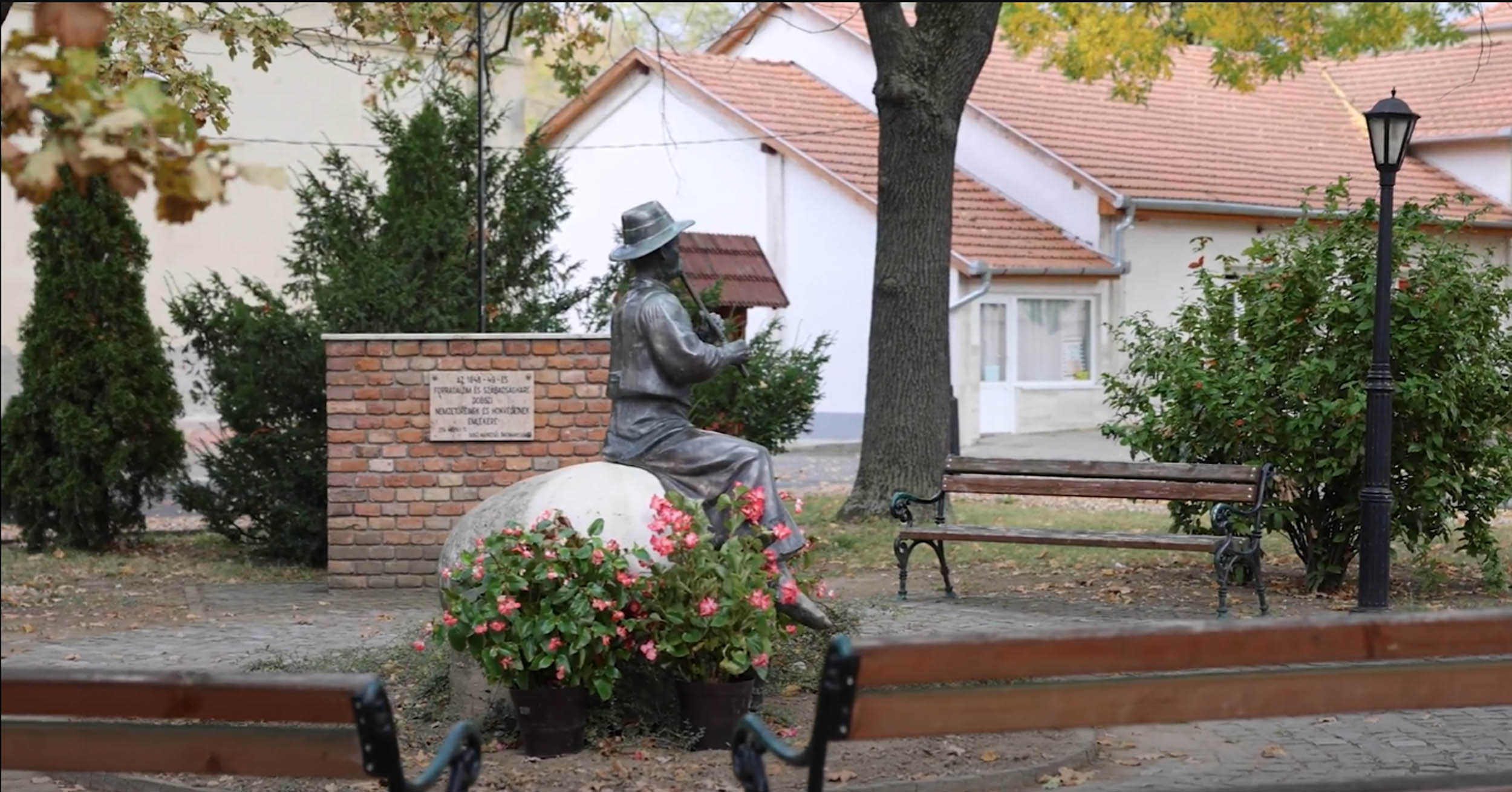 Furulyázó pásztor – Doboz