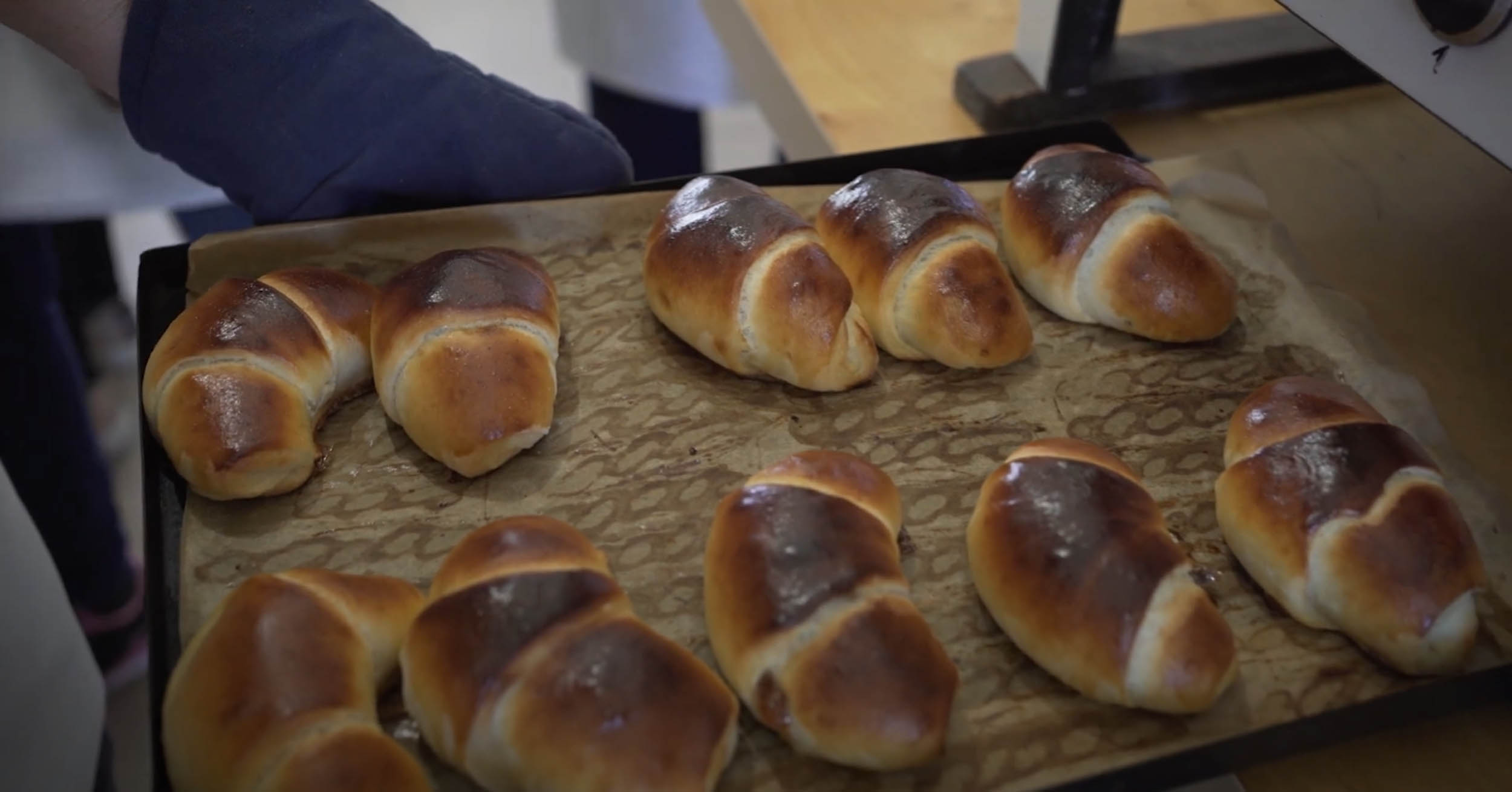 Ványai kelt tészták és cirokszárra tekert kürtös – Dévaványa